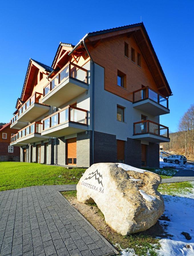 Apart-Invest Apartament Grottgera Studio 3 Szklarska Poreba Luaran gambar